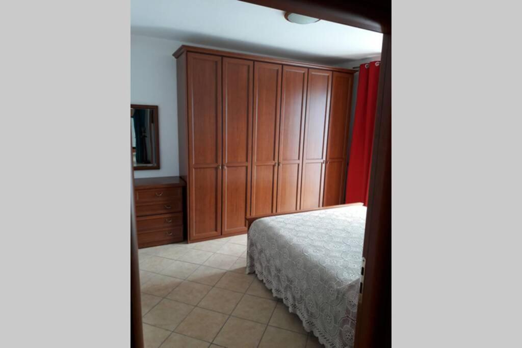 Appartamento Sul Lago D'Iseo Tavernola Bergamasca Dış mekan fotoğraf