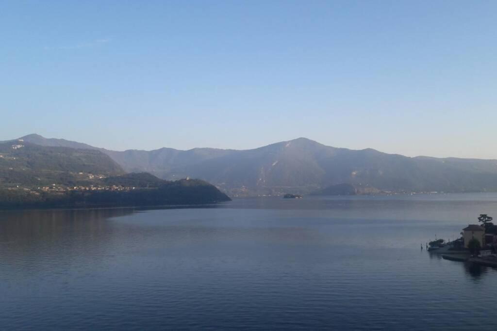 Appartamento Sul Lago D'Iseo Tavernola Bergamasca Dış mekan fotoğraf